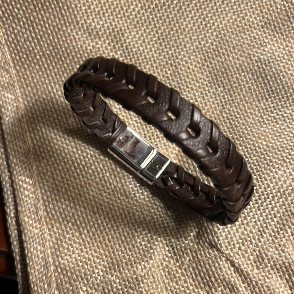 Sold Trendy men’s magnetic bracelet - Picture 1 of 5